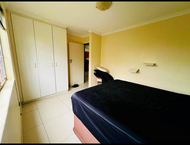 2 BEDROOM APARTMENT FOR SALE IN MONTCLAIR